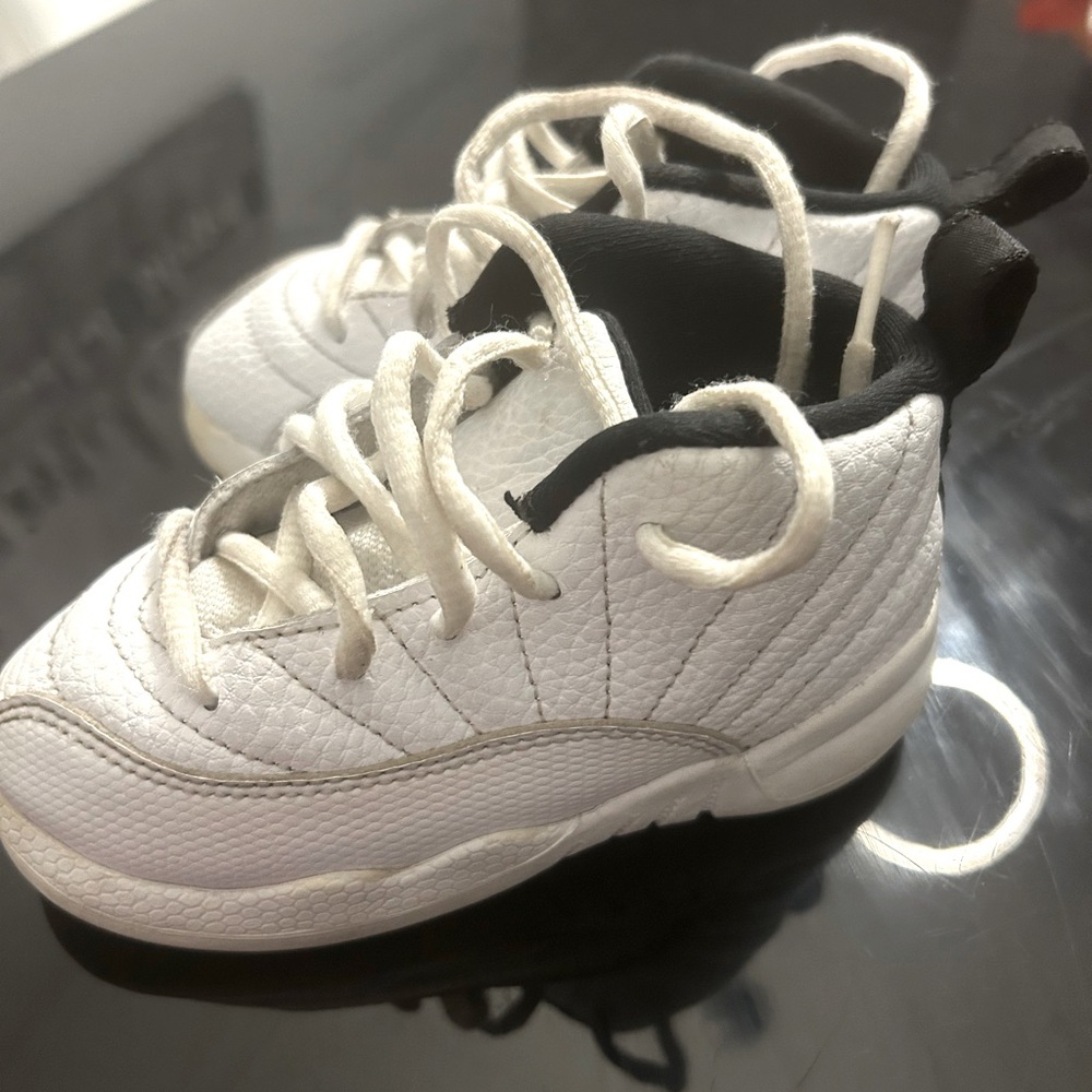 Jordan 12 8C